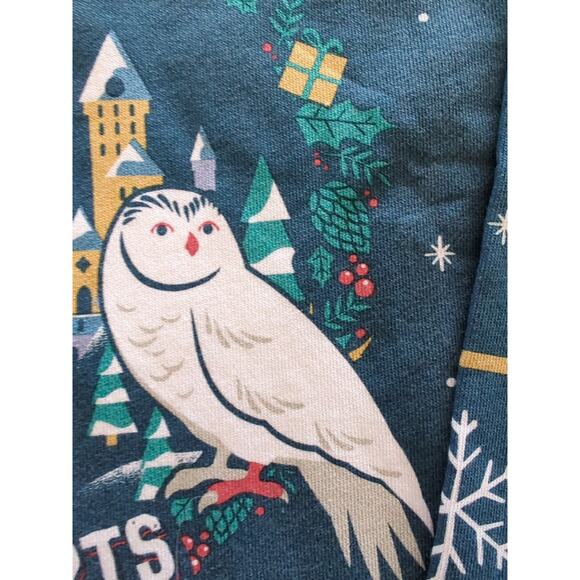 NWT Harry Potter Christmas At Hogwarts XS Holiday Sweater Hedwig Castle New - Picture 2 of 8